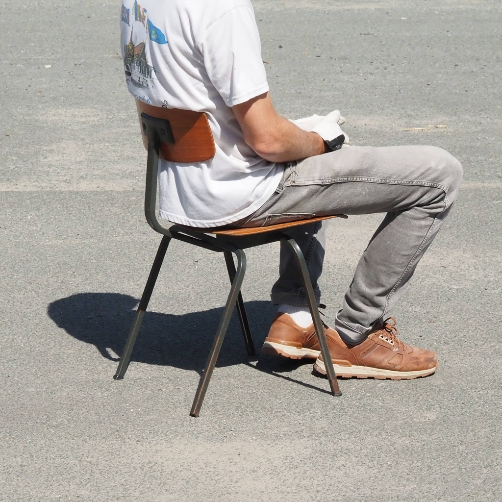 School chair in pagwood