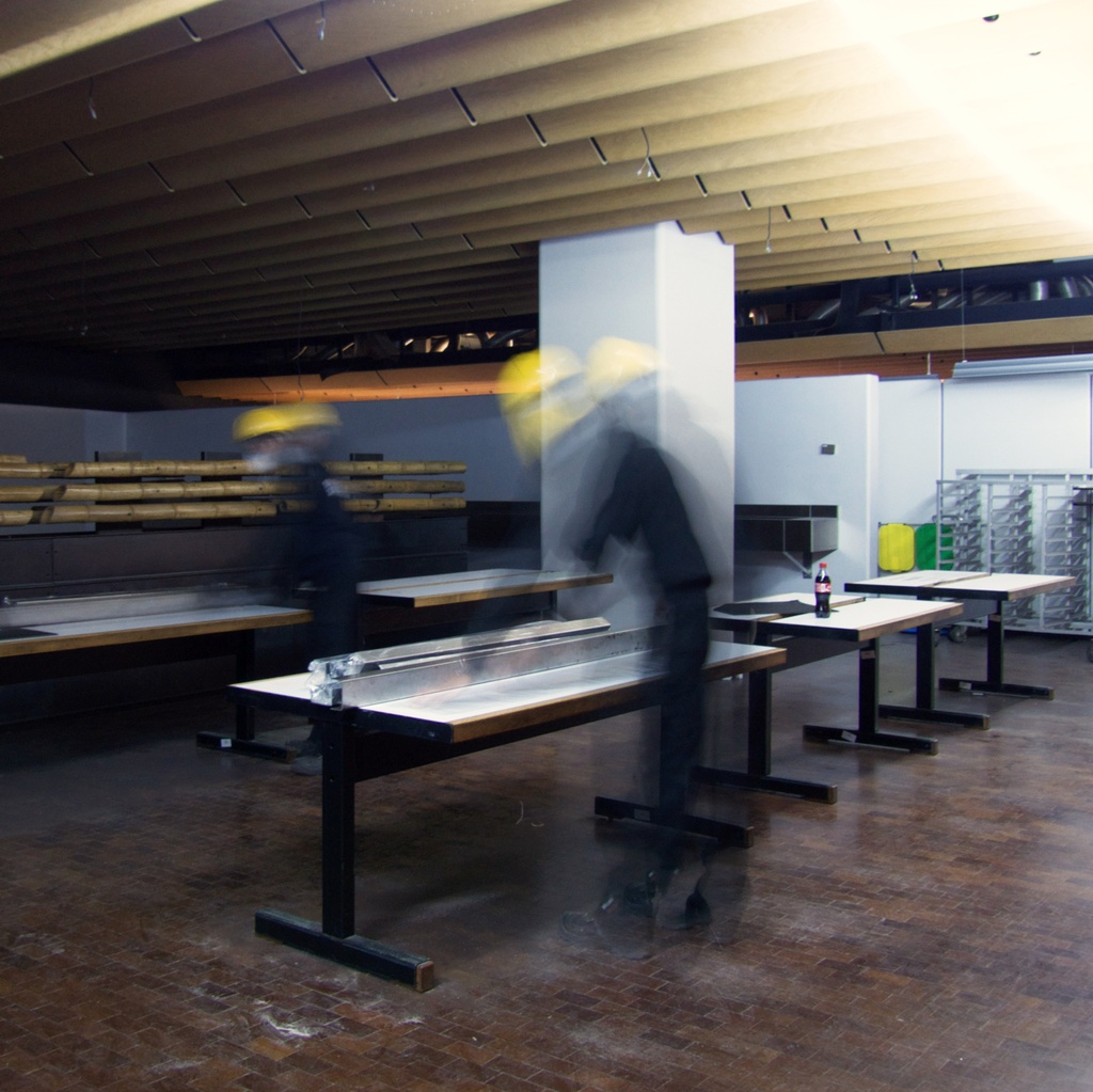 Cafeteria table by Christophe Gevers from the Générale de Banque (L. 120 or 180 cm)