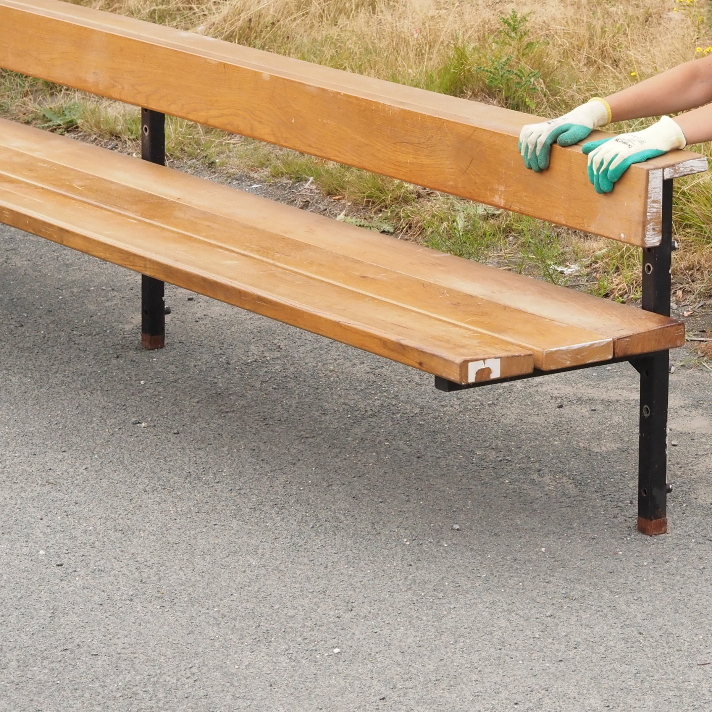 Bench in solid oak by Christophe Gevers from the Générale de Banque (various lengths)