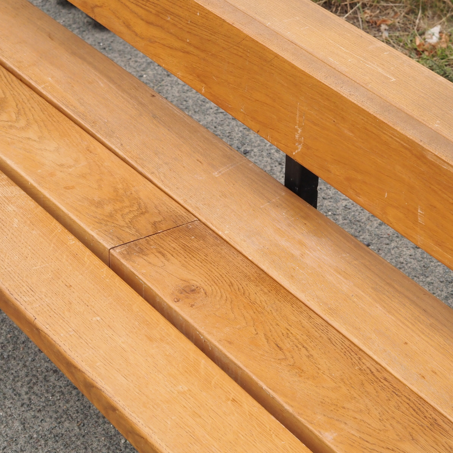 Bench in solid oak by Christophe Gevers from the Générale de Banque (various lengths)