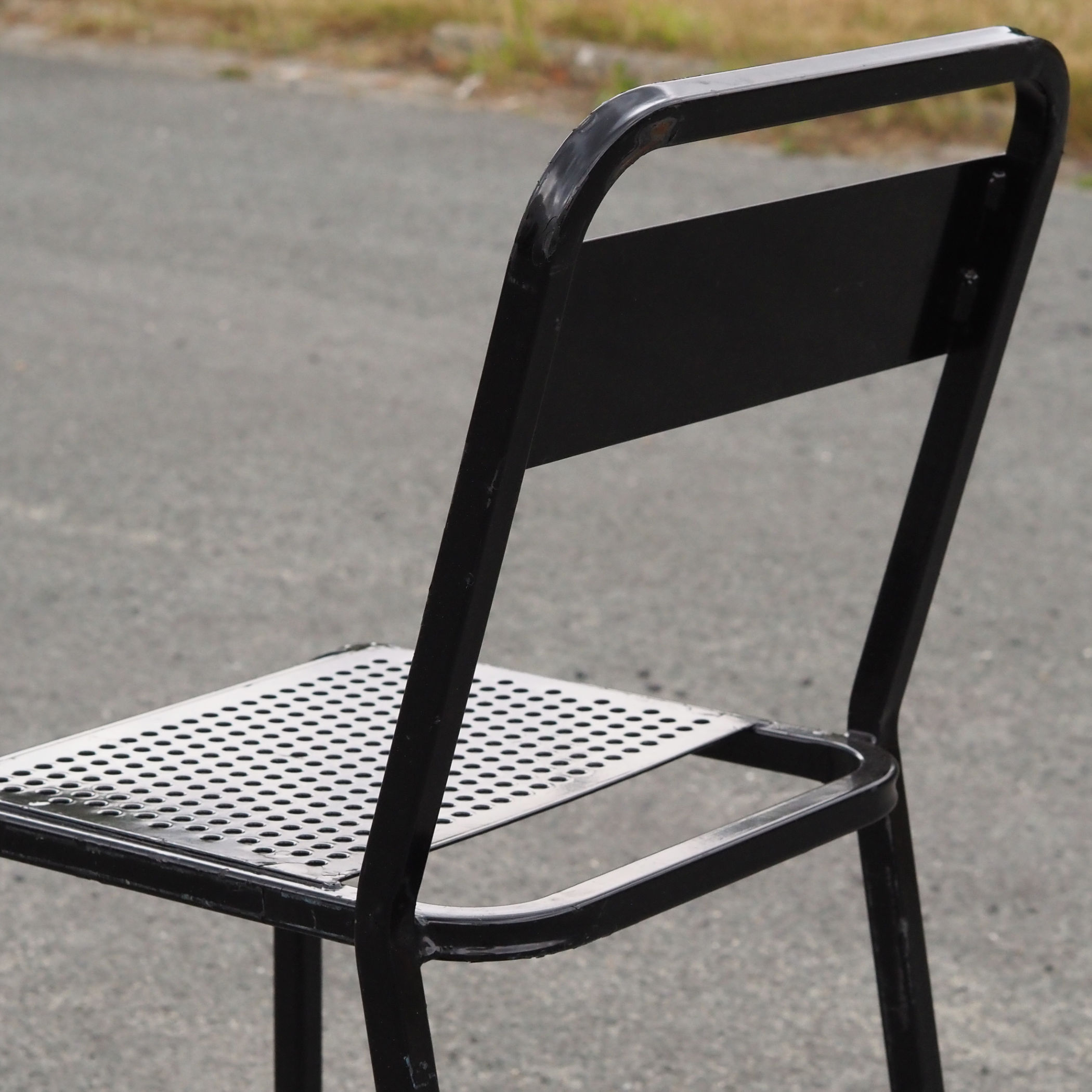Stackable chair 'CH–07 A' in black square tubular steel by Ateliers J&amp;J