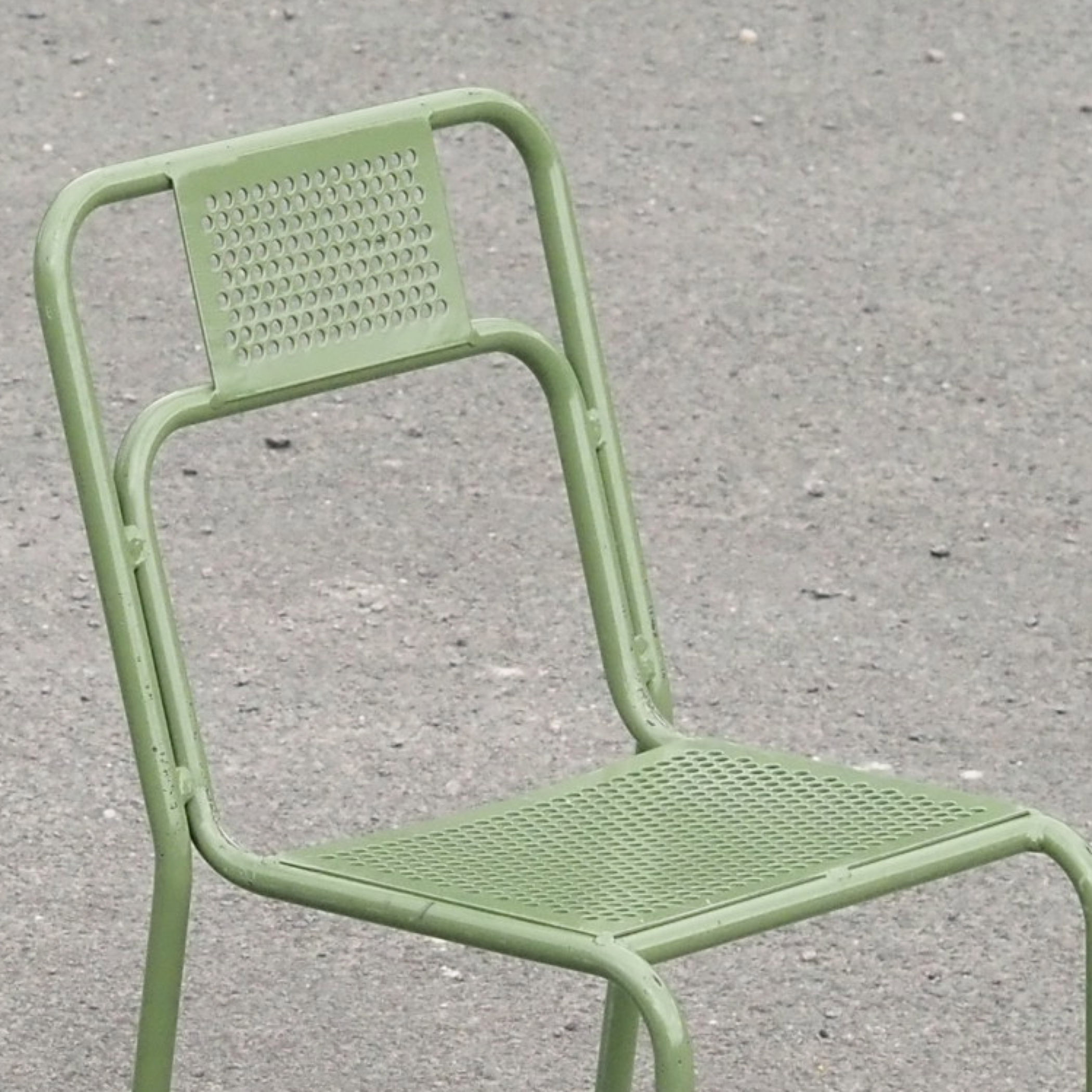 Stackable chair 'CH–05 D' in green tubular steel by Ateliers J&amp;J