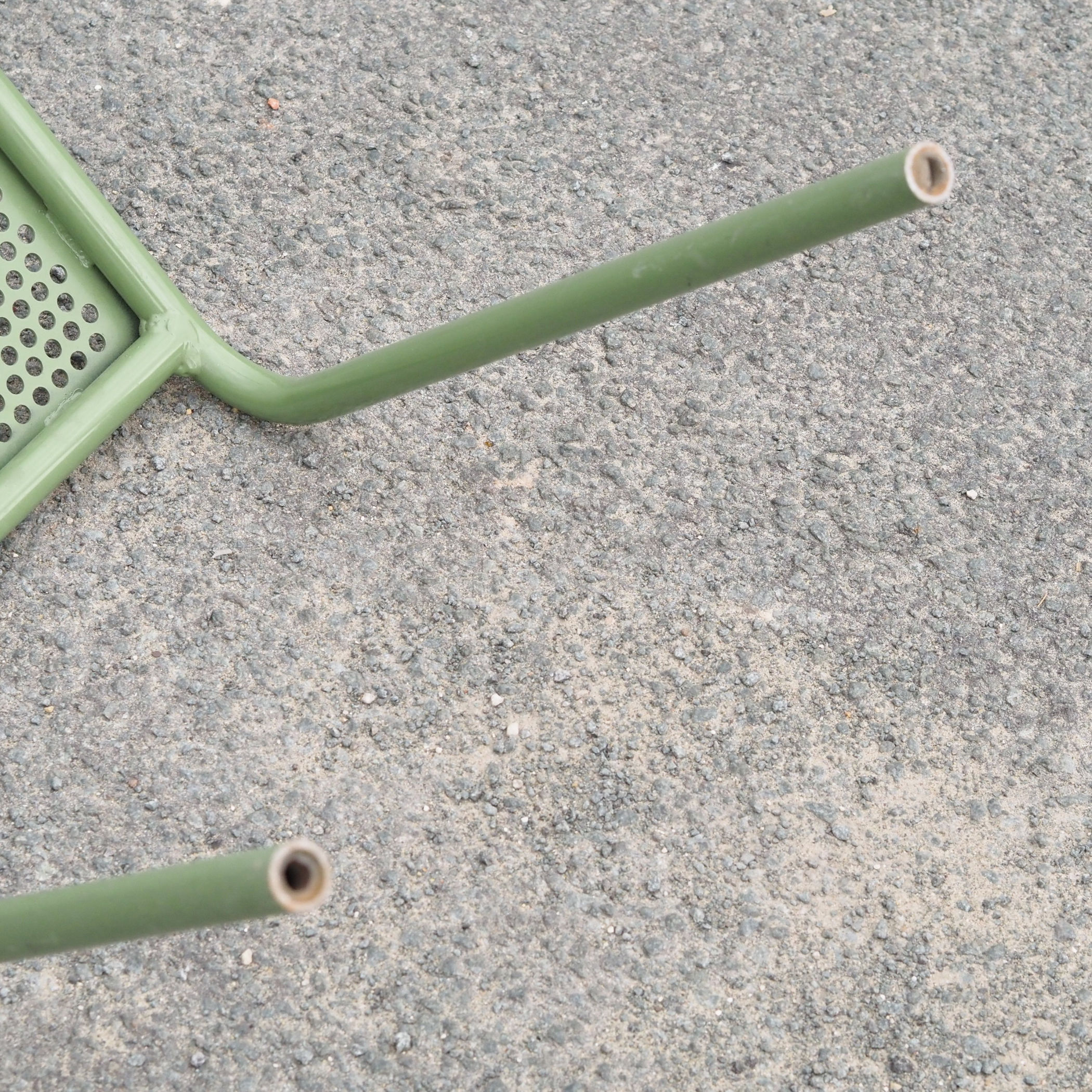 Stackable chair 'CH–05 D' in green tubular steel by Ateliers J&amp;J