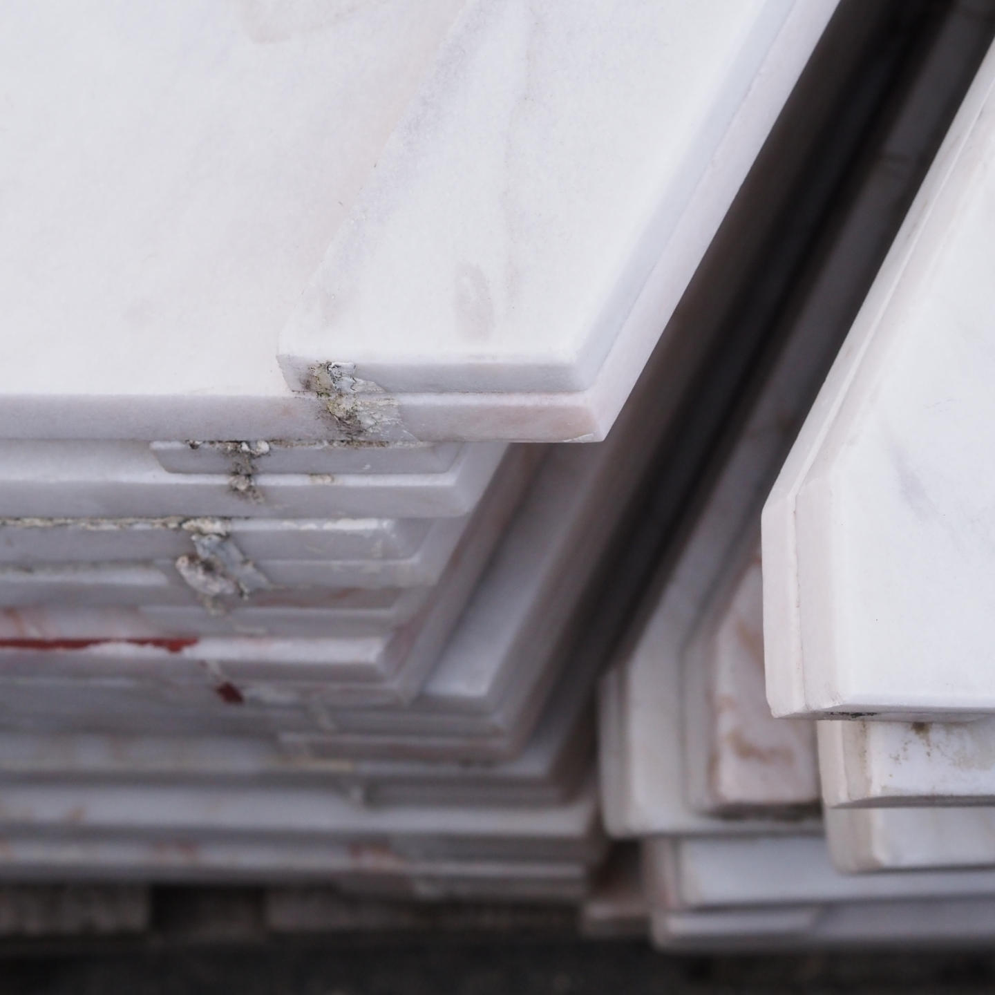 Skyros white marble slabs (various sizes) - Only available in our physical shop