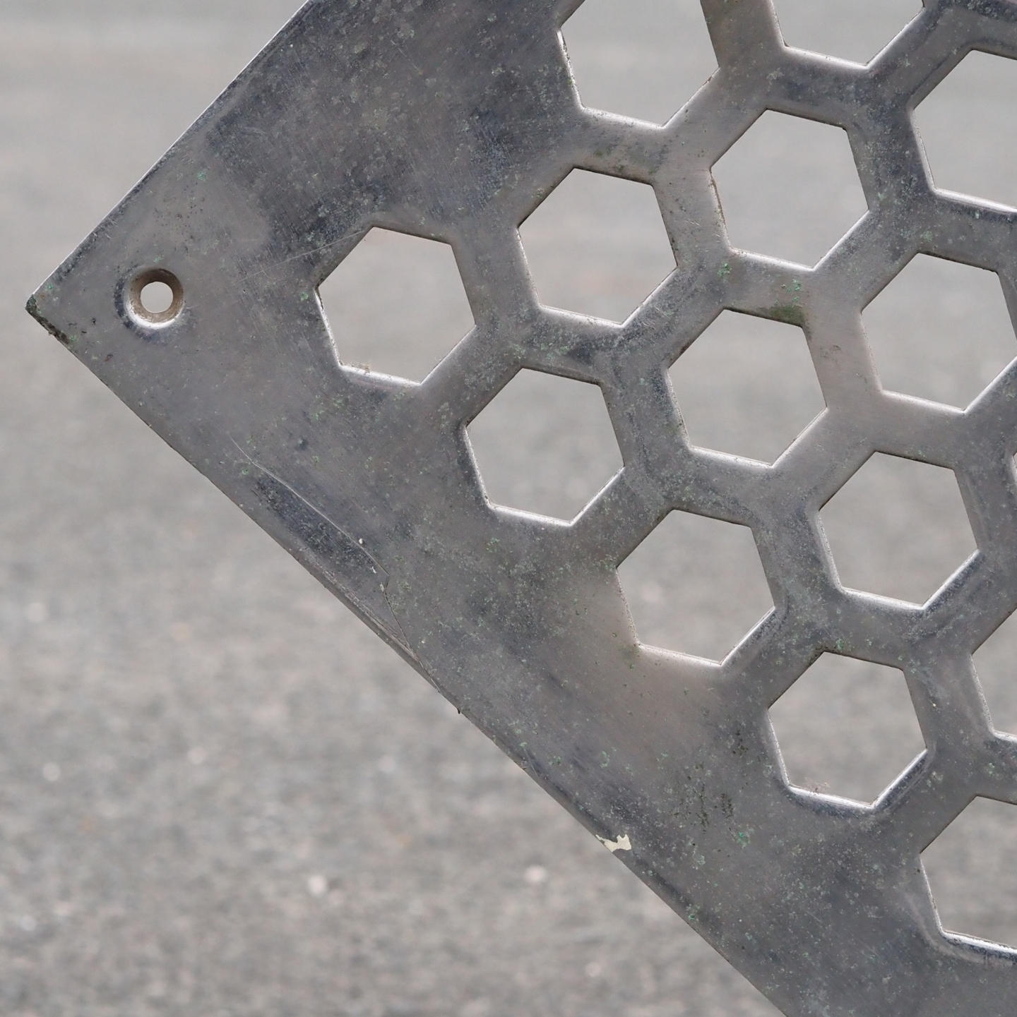 Radiator cover in perforated steel by Jules Wabbes from the Générale de Banque (110 x 51 cm)