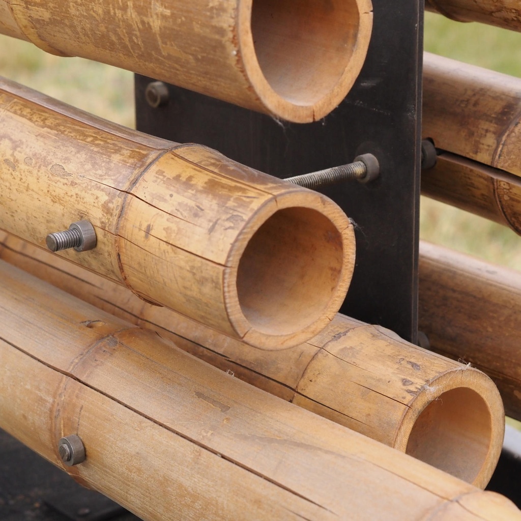 Partition in steel with decorative element 'Horizontal Bamboo' by Christophe Gevers from the Générale de Banque