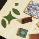 Handmade cement tile by Emery&Cie (20 x 20 cm) - Only available in our physical shop