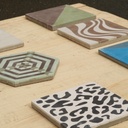 Handmade cement tile by Emery&Cie (20 x 20 cm) - Only available in our physical shop