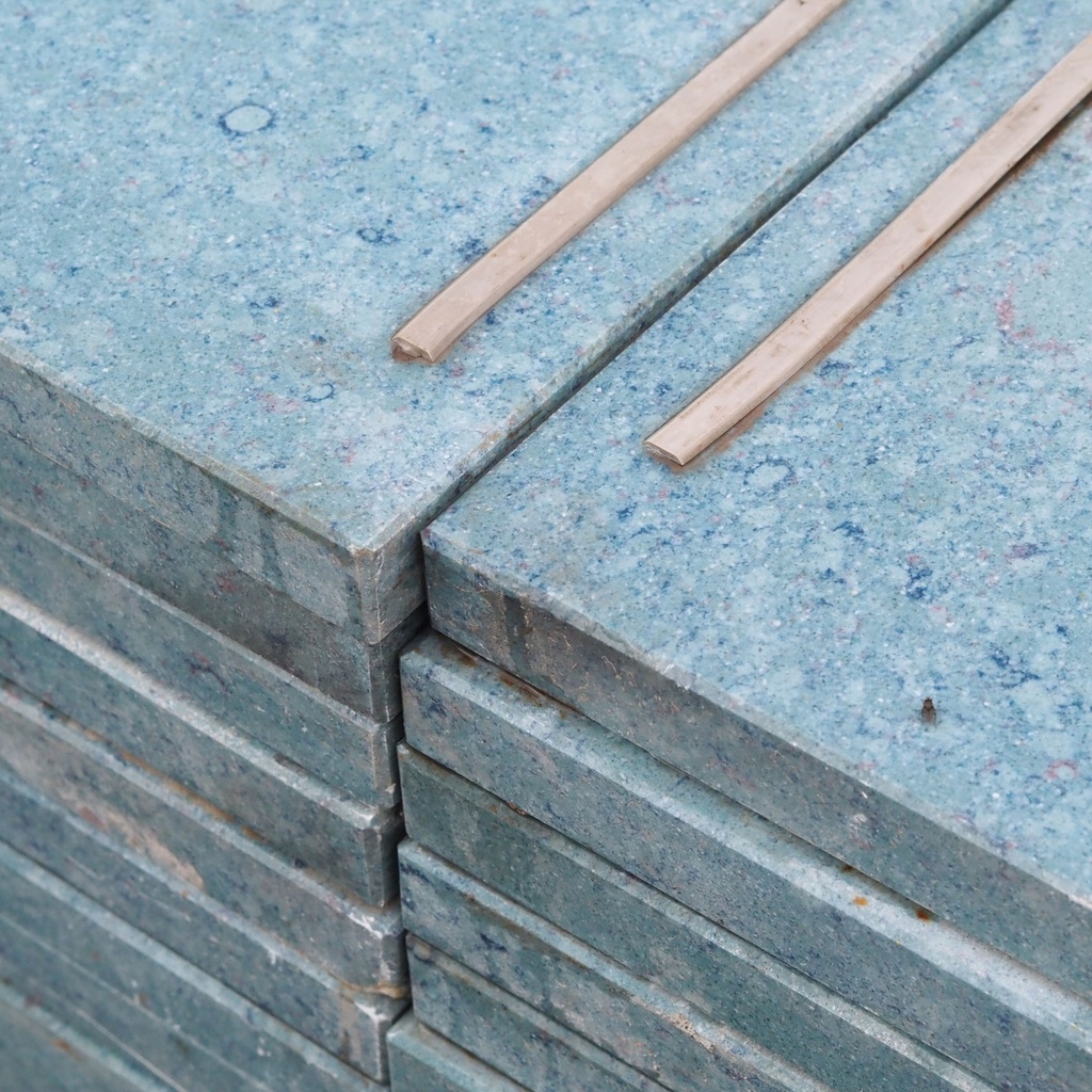 Composite stone slabs in various sizes - Sold per piece