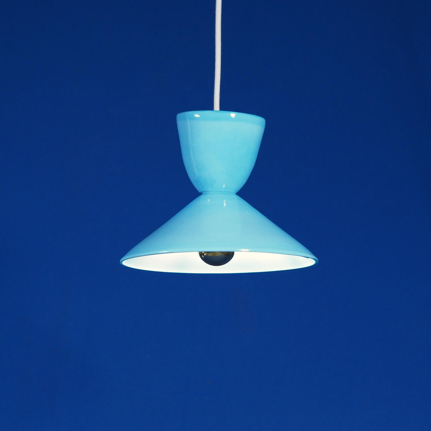Hanging light 'Georgio' in opaline glass - Sky blue