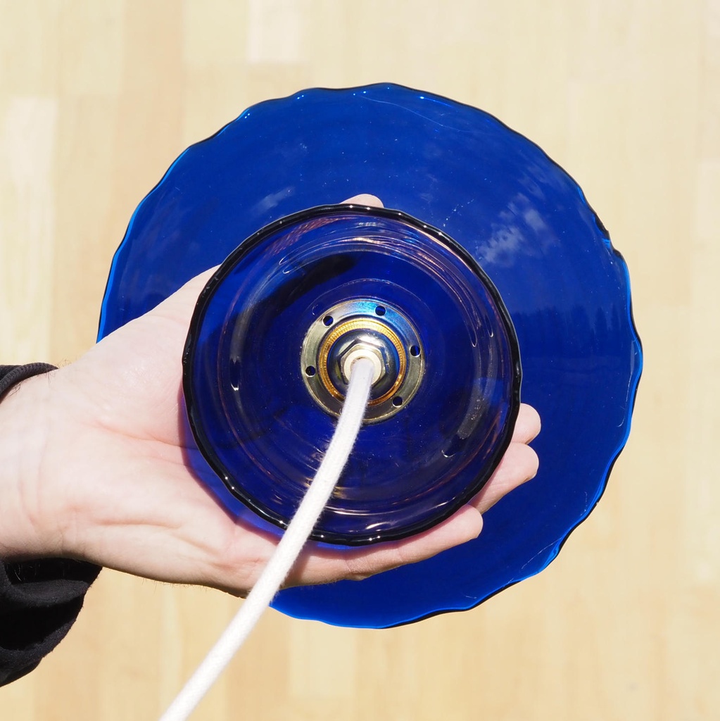 Hanging light 'Lara' in opaline glass - Cobalt blue