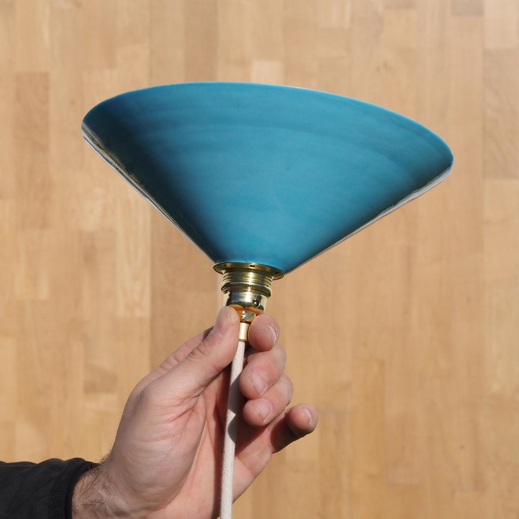Hanging light 'Nicolo' in opaline glass - Sky blue