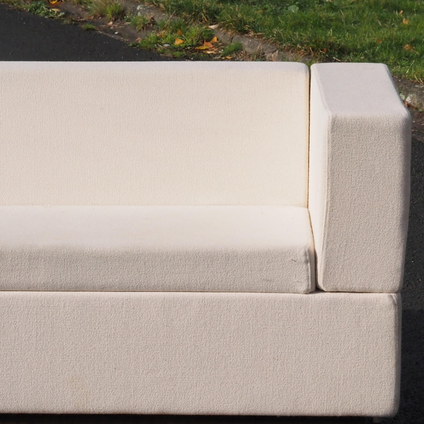 4-seats sofa by Drisag