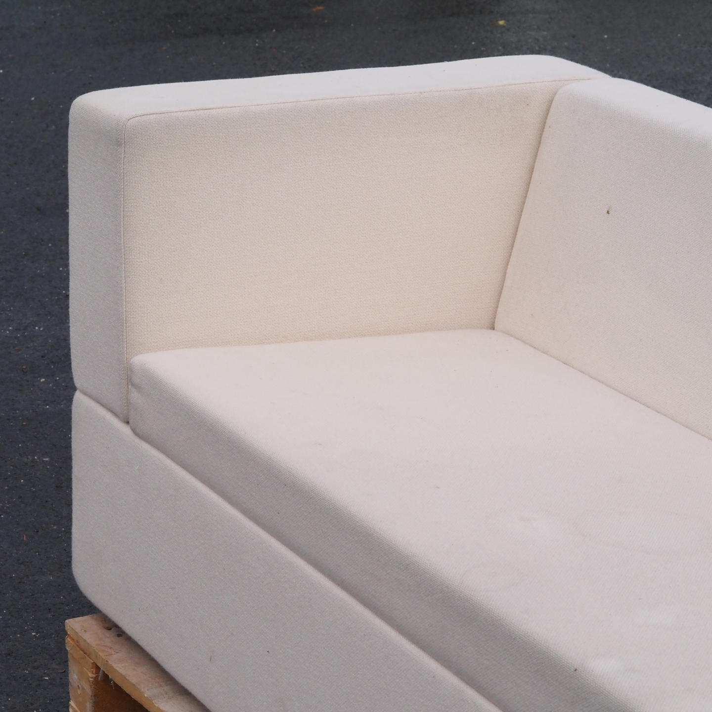 4-seats sofa by Drisag