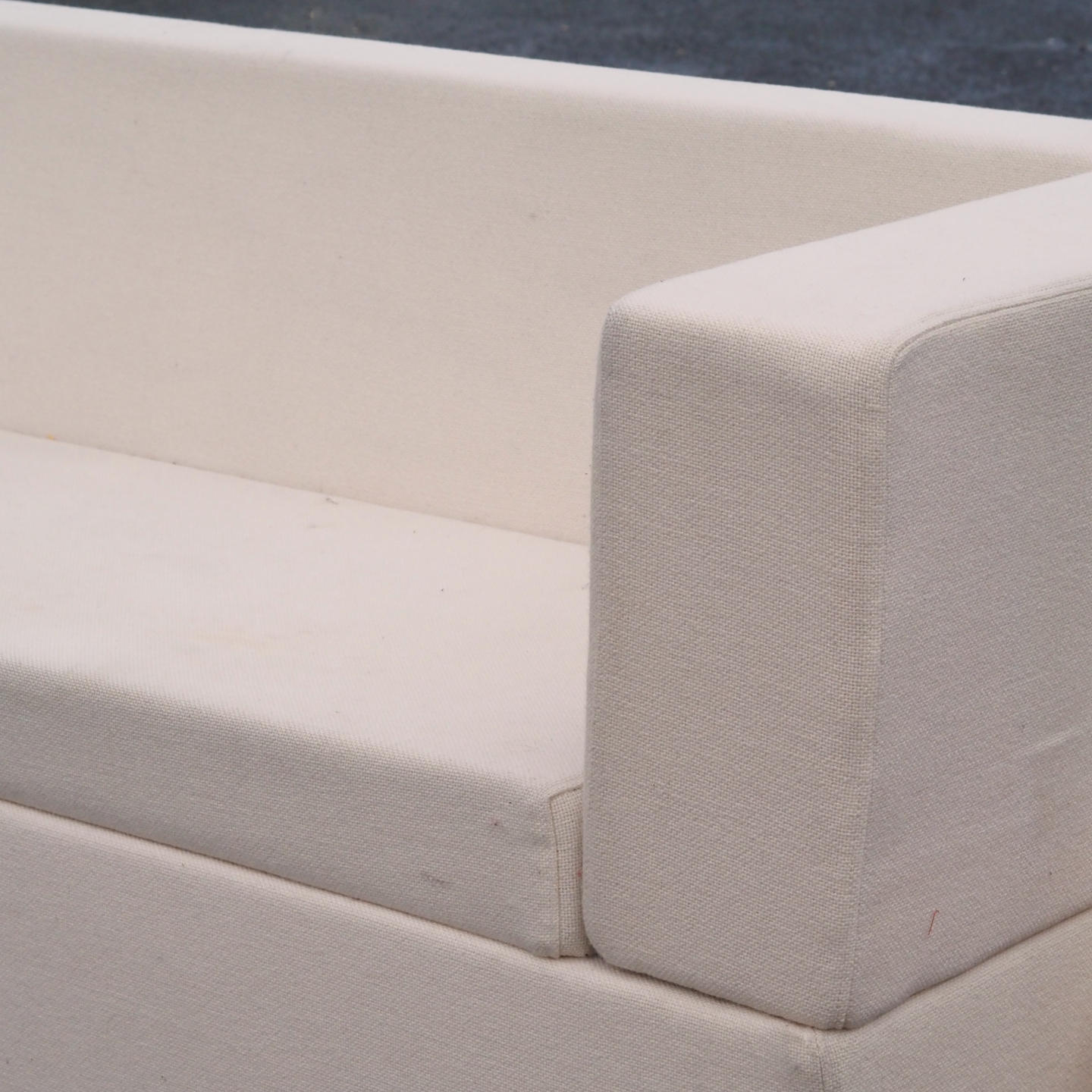 4-seats sofa by Drisag