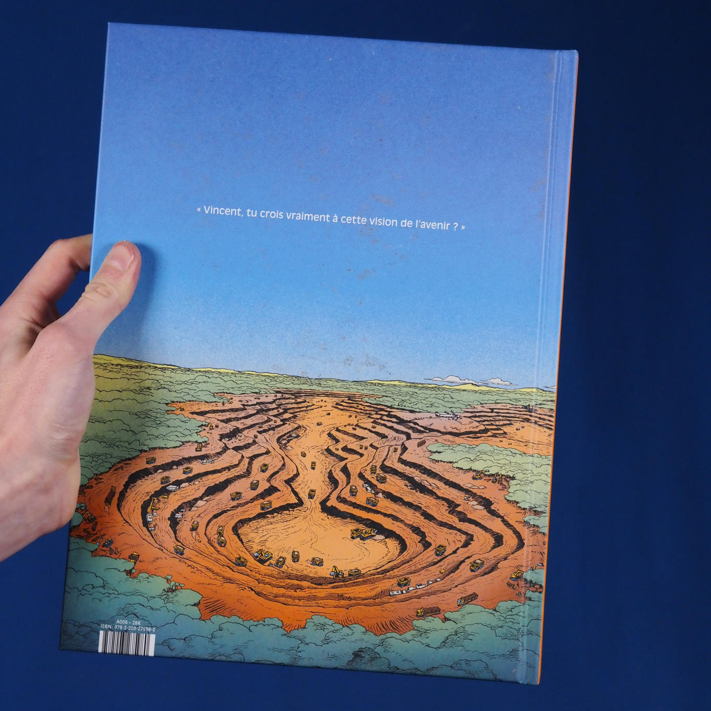 Book 'Ressources' by Vincent Perriot &amp; Philippe Bihouix