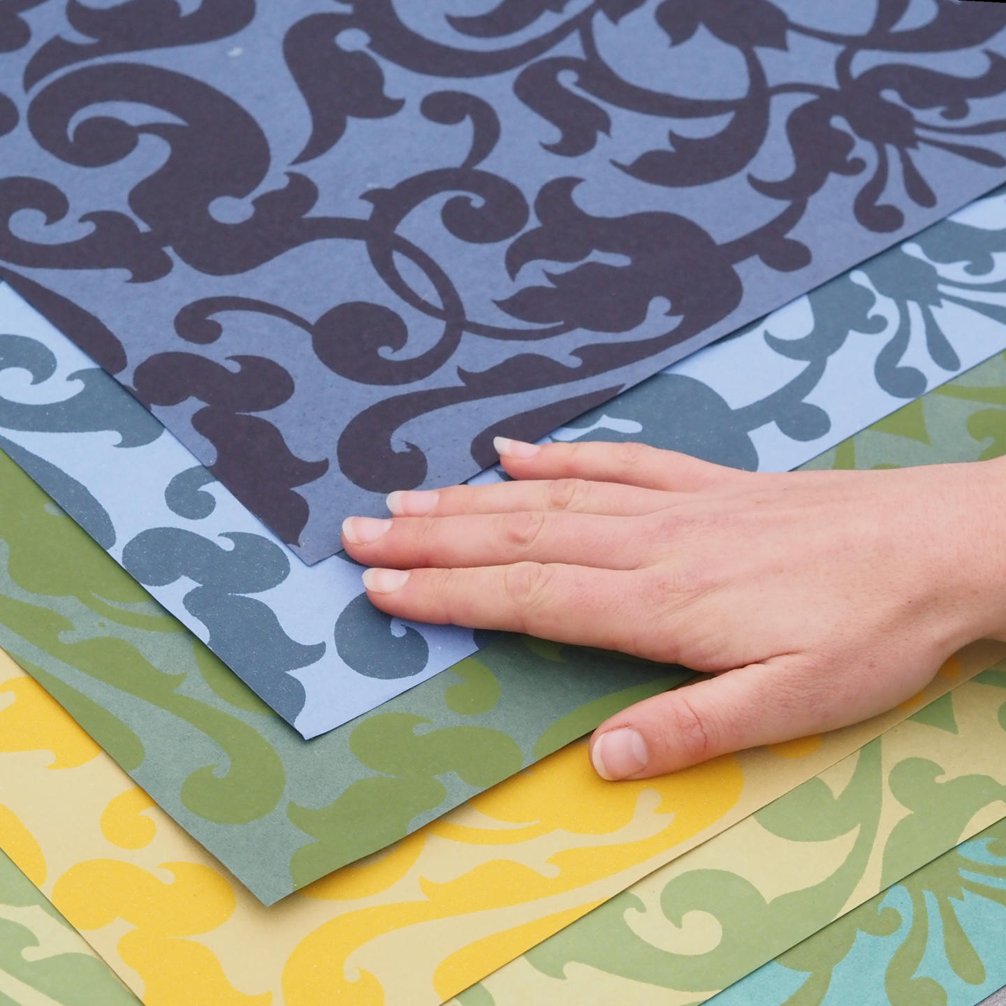 Set of wallpaper 'Orphée' by Emery&amp;Cie (3,38 m²) - Dark blue