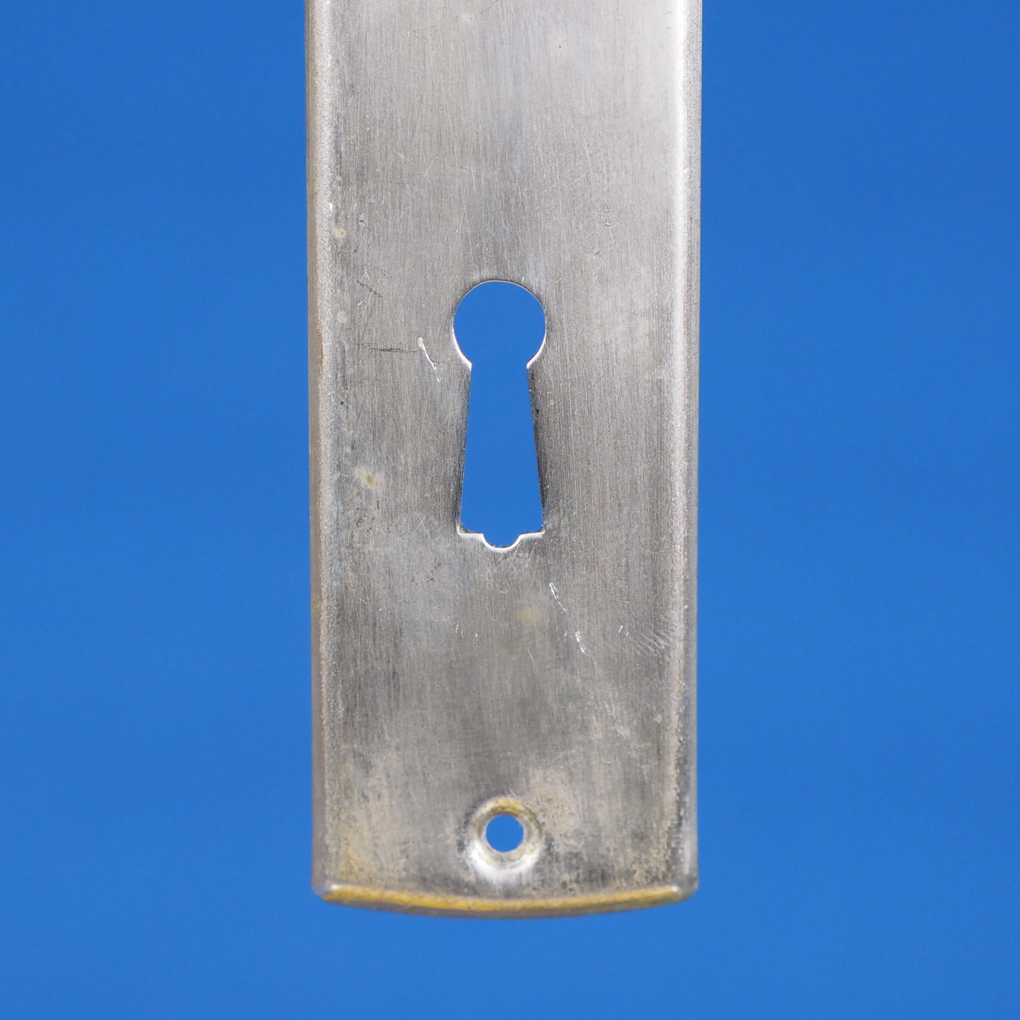 Door handle in nickel brass with key plates attributed to Walter Gropius (ca. 1930)