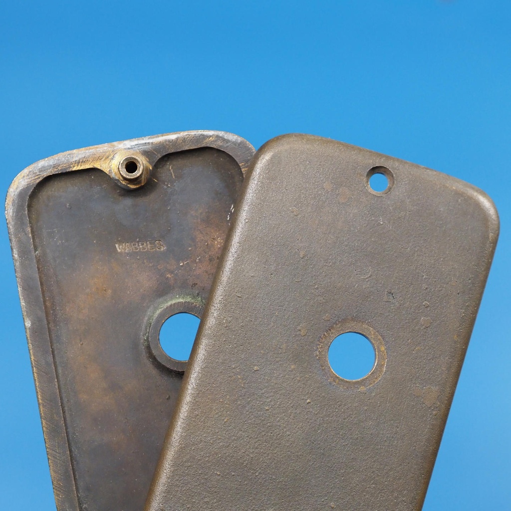 Double door plate in sand-cast bronze by Jules Wabbes from the Générale de Banque - Hole on both sides (Right or Left)