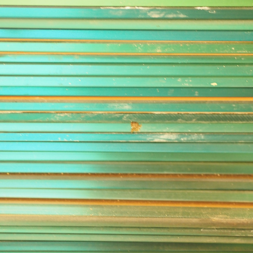 Rectangular mirror by Mirodan