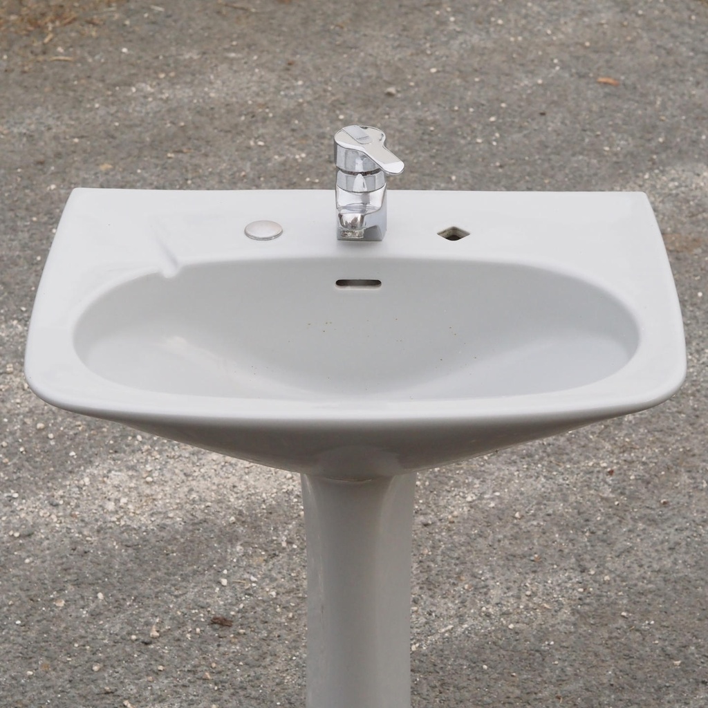 Pedestal bathroom sink in grey glazed ceramic by Vitrilux