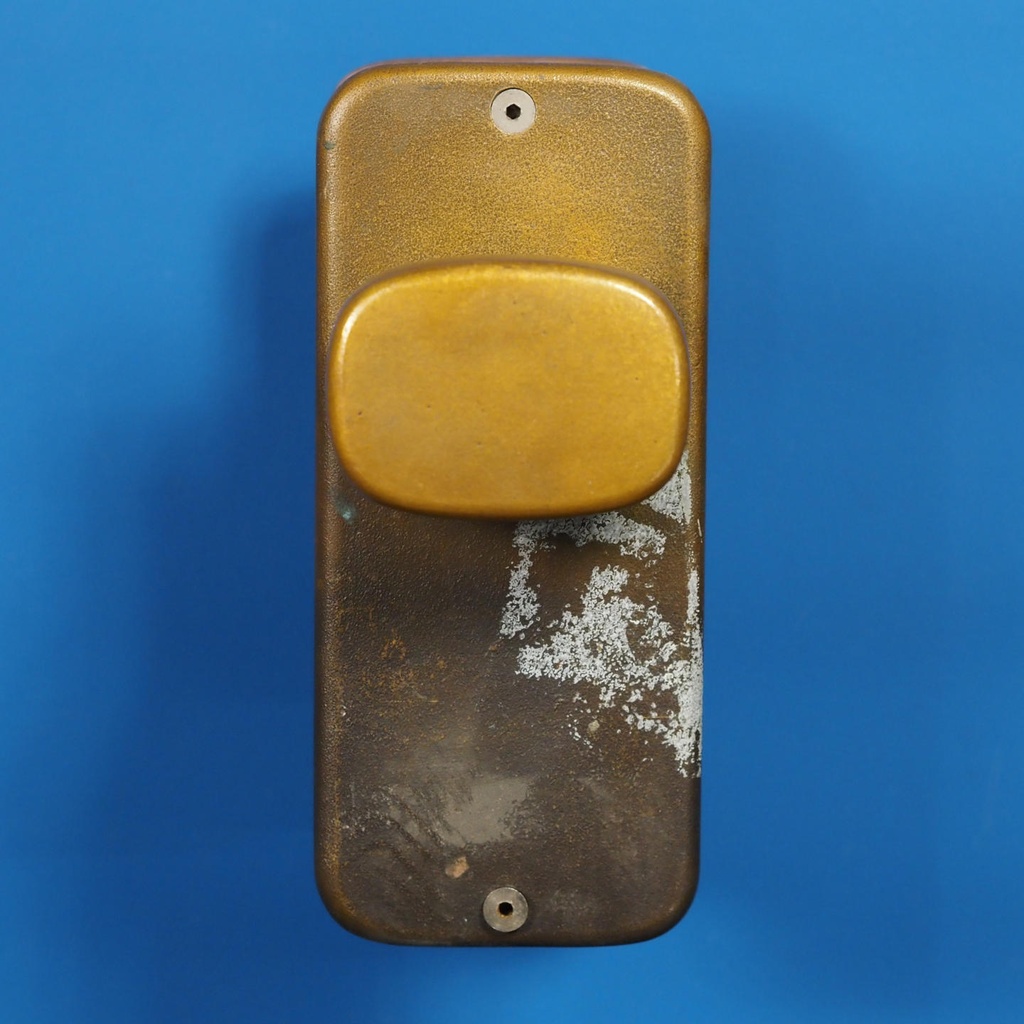 Double door handle in sand-cast bronze by Jules Wabbes from the Générale de Banque - Fixed (Right or Left)