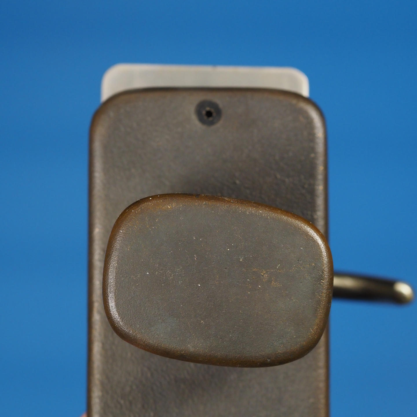 Double door handle in chrome brass and sand-cast bronze by Jules Wabbes from the Générale de Banque - Swivel (Right with visible screw holes)
