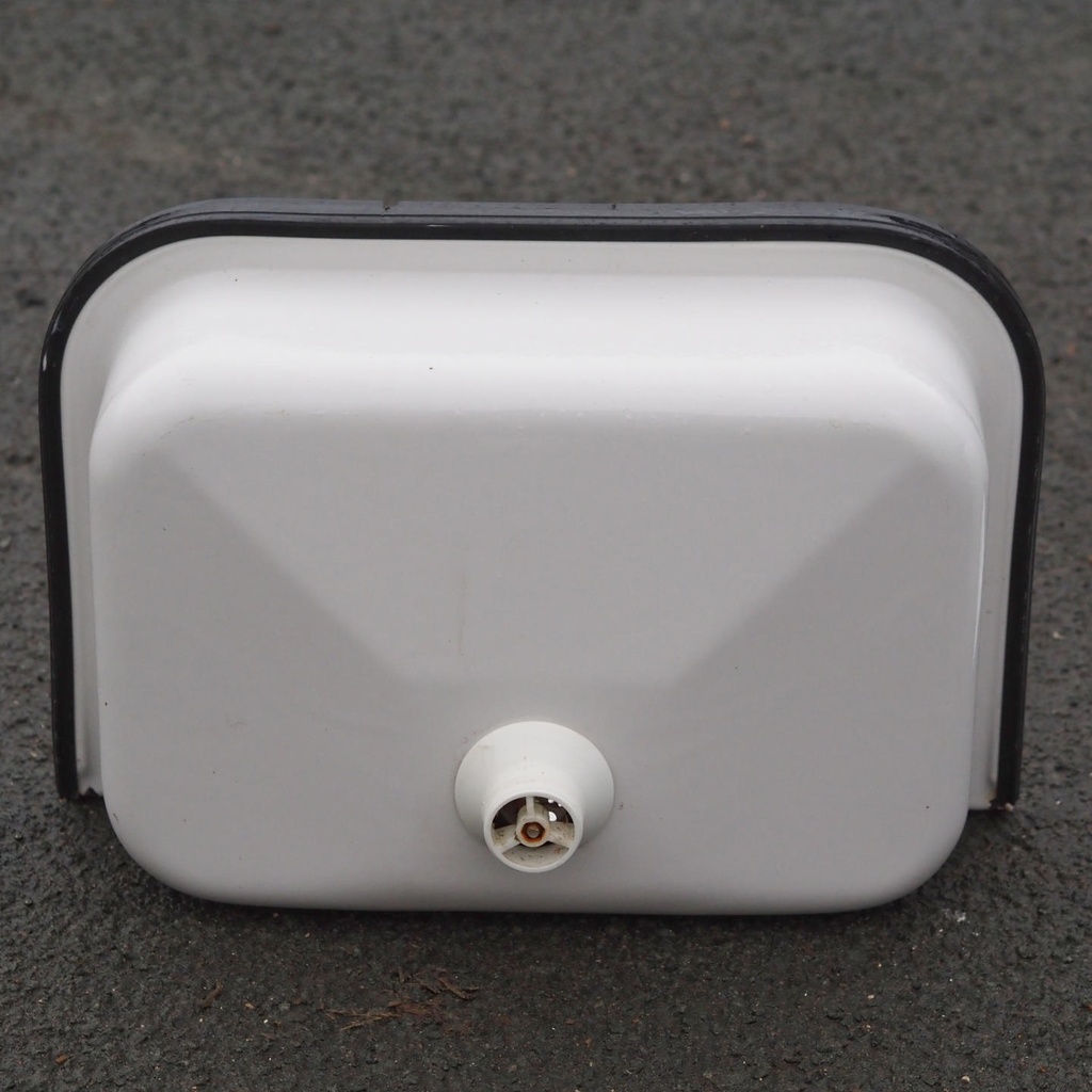 Bucket sink in enamelled steel (Black or grey rubber trim)