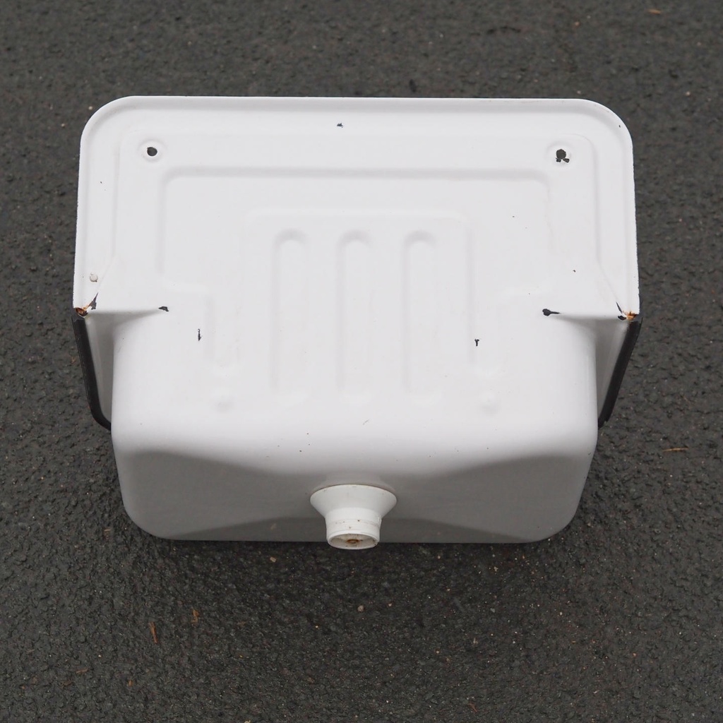 Bucket sink in enamelled steel (Black or grey rubber trim)