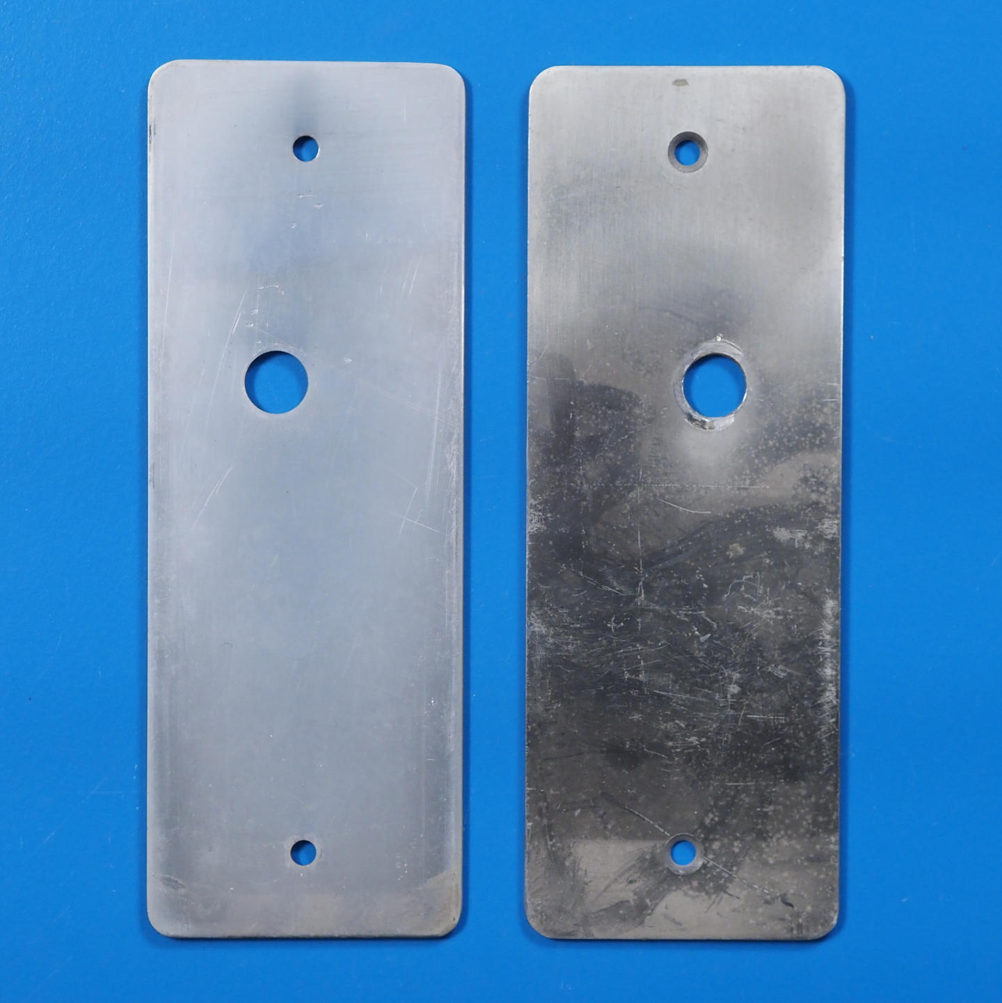 Single handle plate in chrome-plated brass from the Générale de Banque (Left)