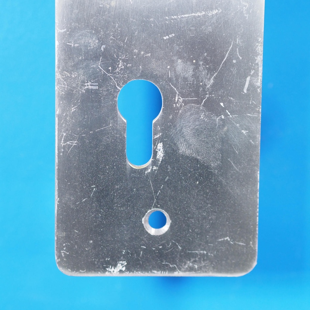 Single door handle with key and fixing holes in chrome-plated brass from the Générale de Banque - 4 fixing holes (Right)