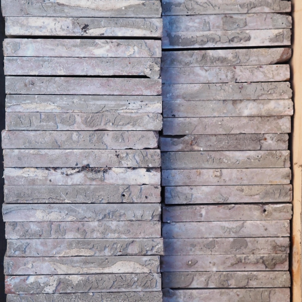 Marble slabs 'Rouge Royal Clair' - Only available in our physical shop