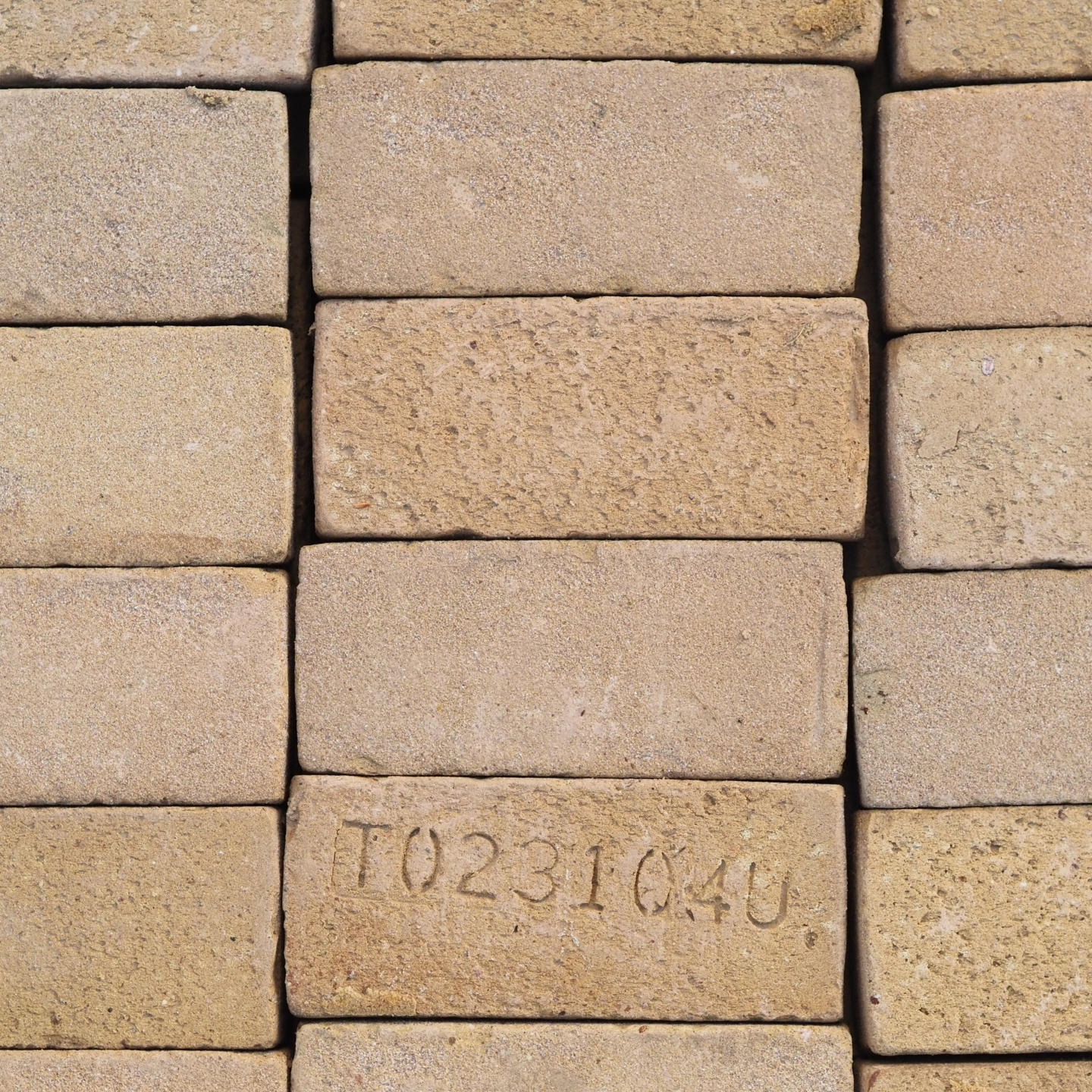 Terracotta brick pavers by Wienerberger (19,5 x 4,5 cm)