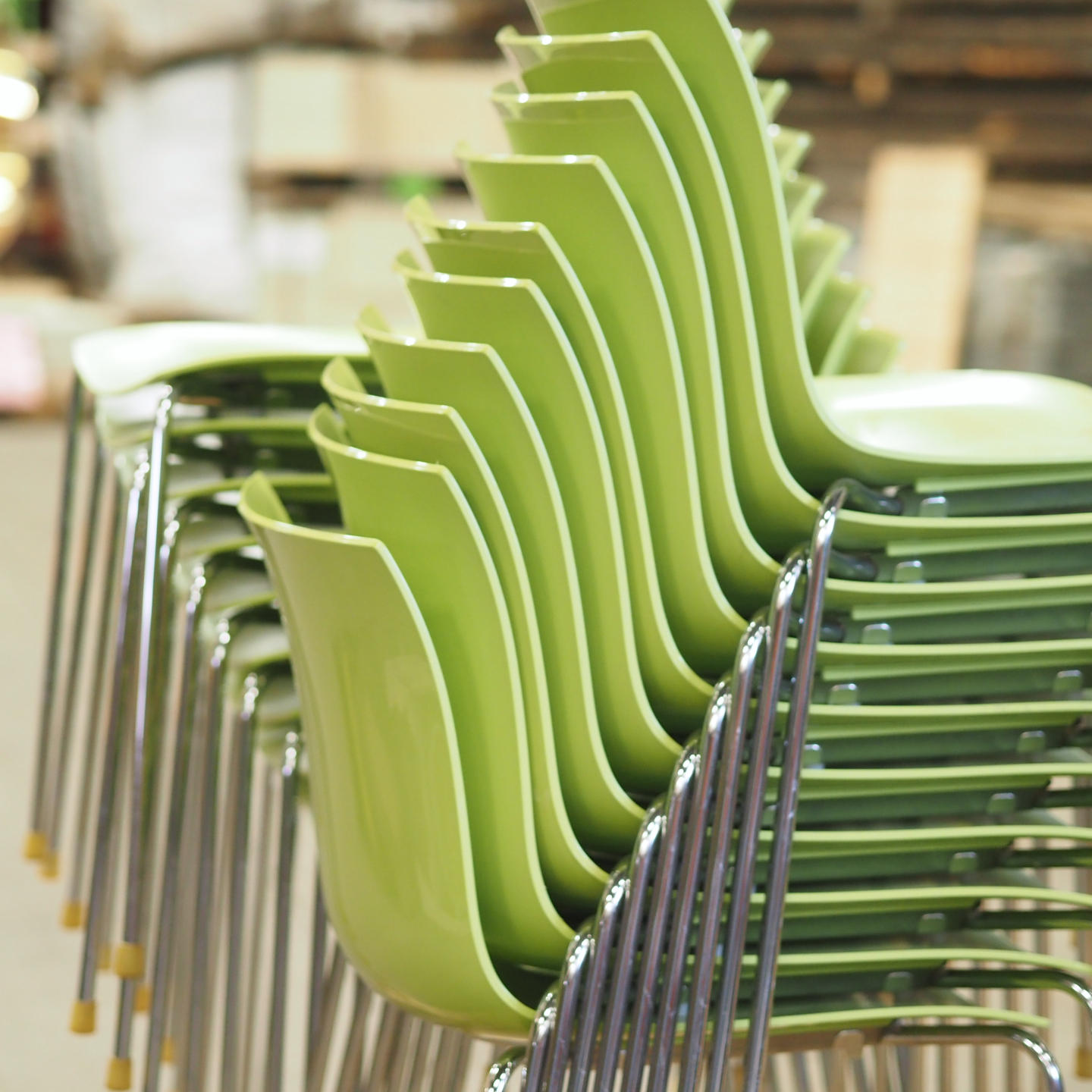 Stackable chair 'Catifa 46' by Lievore Altherr Molina for Arper (2004) - Green