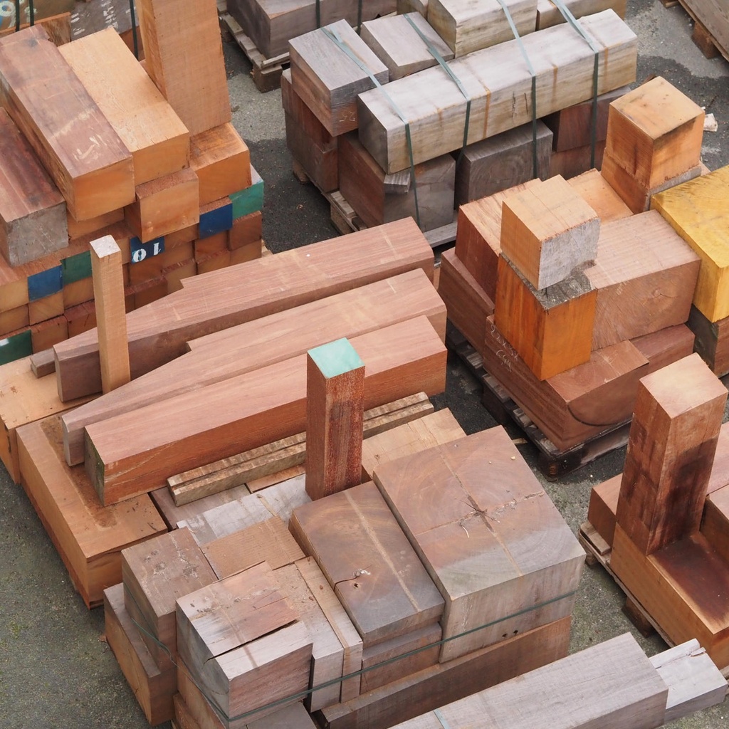 Azobe hardwood blocks (various dimensions) - Only available in our physical shop