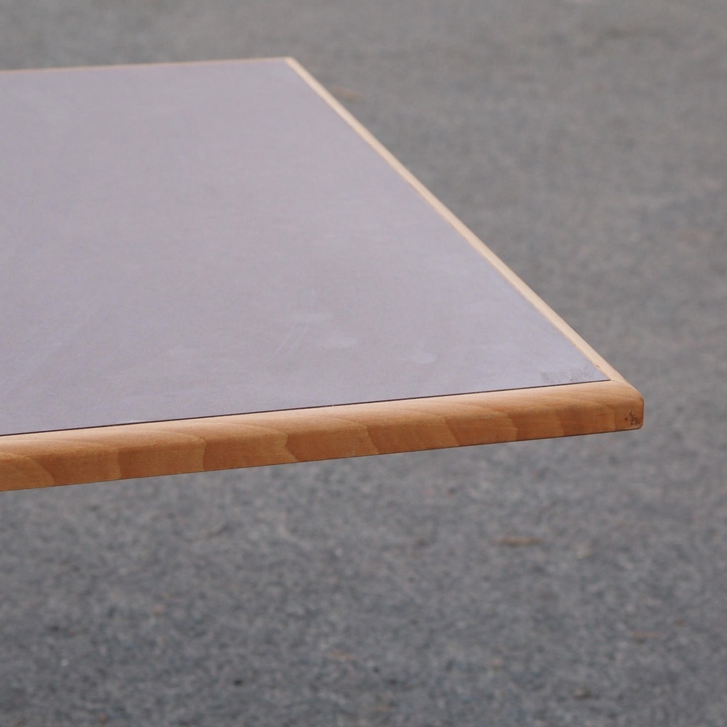 Rectangular table with chromed steel legs and laminated tabletop - Brown