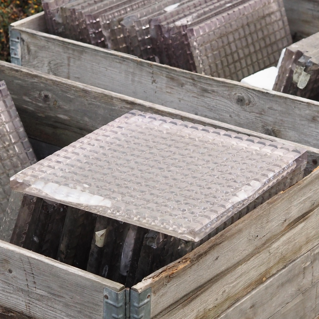 Pressed glass slabs 'Diamant' by Mombel-Bossart & Fils from Val Saint Lambert - Only available in our physical shop