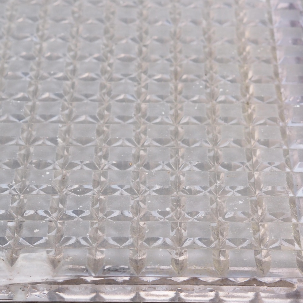 Pressed glass slabs 'Diamant' by Mombel-Bossart & Fils from Val Saint Lambert - Only available in our physical shop