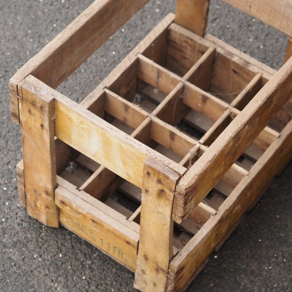 Wooden crate (50 x 40 cm)
