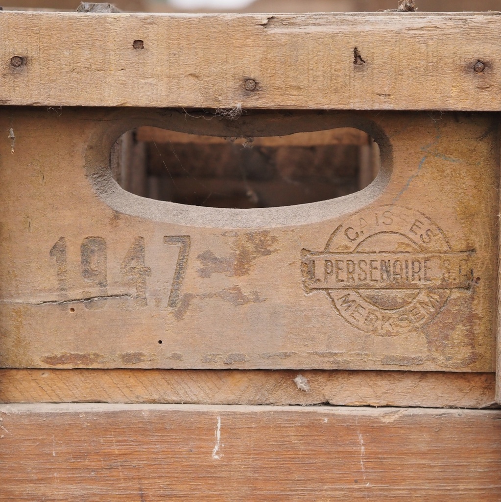 Wooden crate 'Meudon' from Brasseries de la Marine (ca. 1960)