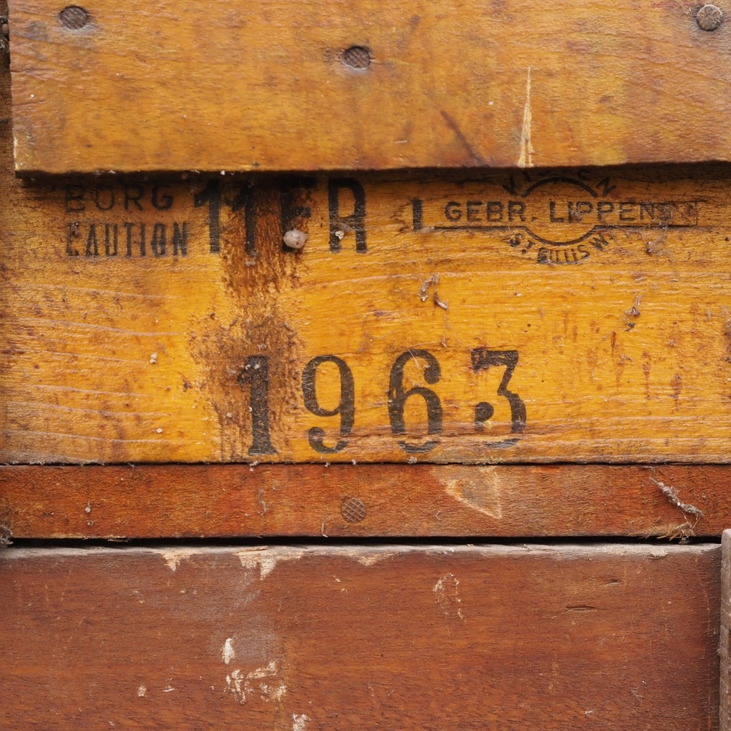 Wooden crate 'Meudon' from Brasseries de la Marine (ca. 1960)
