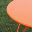 Round cafeteria table by Amat3