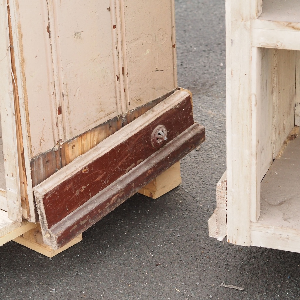 Wooden shop counter with shelf and drawer (L. 190cm)