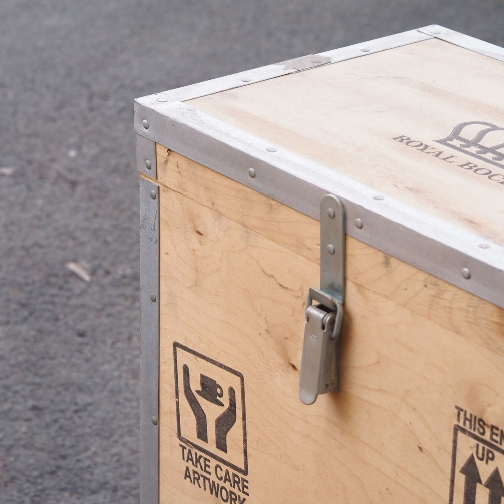 Wooden crate (50 x 40 cm)