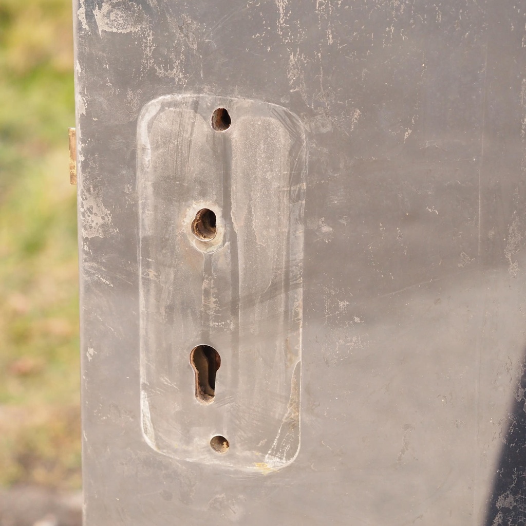 Service door in stainless steel from the Générale de Banque (H. 198 x 53 cm) - Left