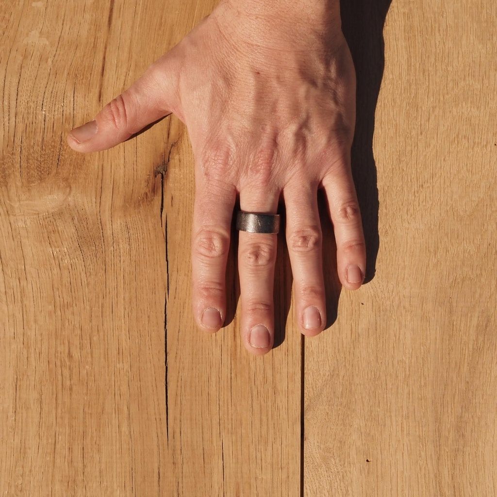 Parquet in solid oak with singularities (W. 19 cm)