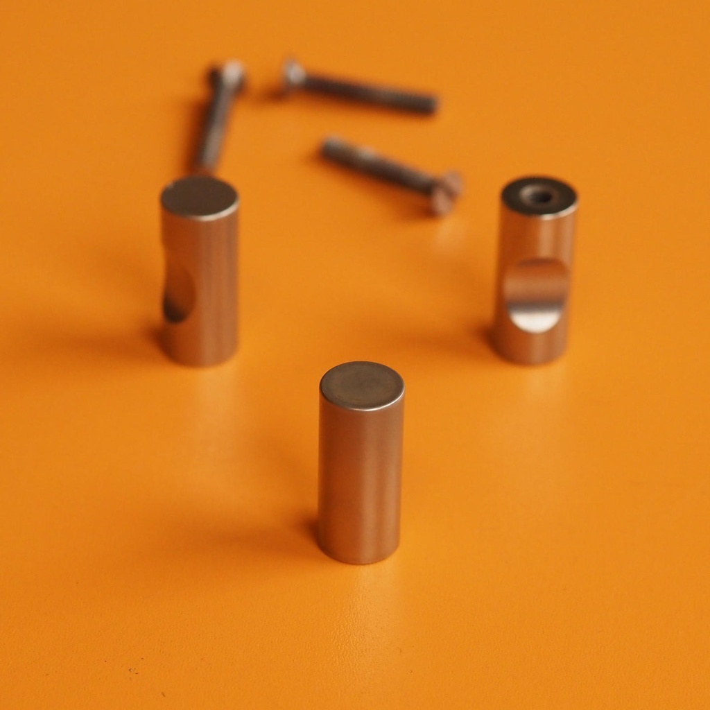 Cabinet knob in stainless steel (3 pcs)