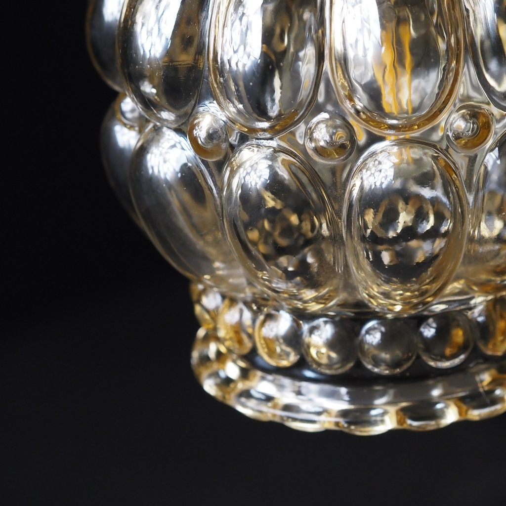 Hanging light 'Amelia' in frosted glass