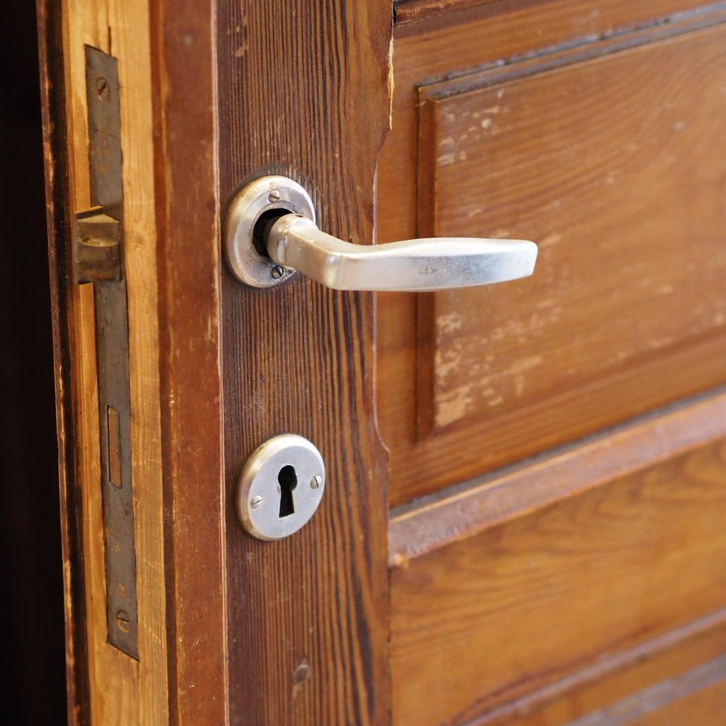 Door in solid wood (H. 239 x W. 90 cm) - Left