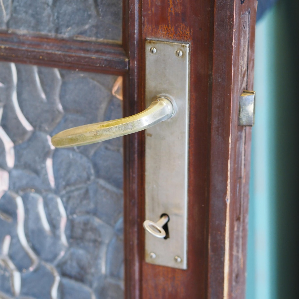 Door in solid wood (H. 239 x W. 90 cm) - Left